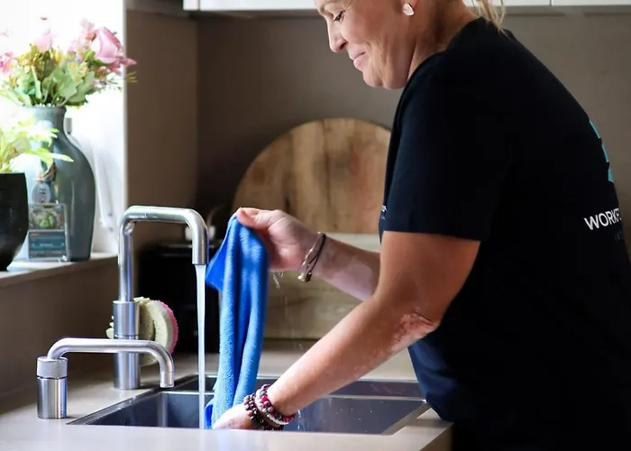 Workers Housing Mons Lejlighed